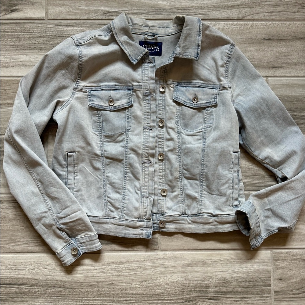 CHAPS women’s Jean jacket size large